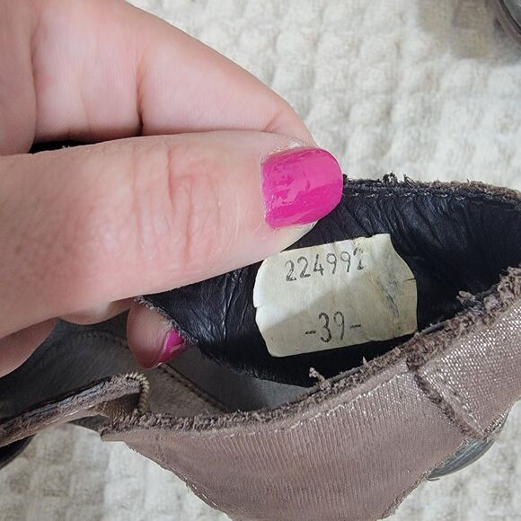 Naot Flirt Wedge Sandals Woman's EU 39 US 8-8.5 Shoes Rose Gold Brass Metallic - Picture 12 of 16